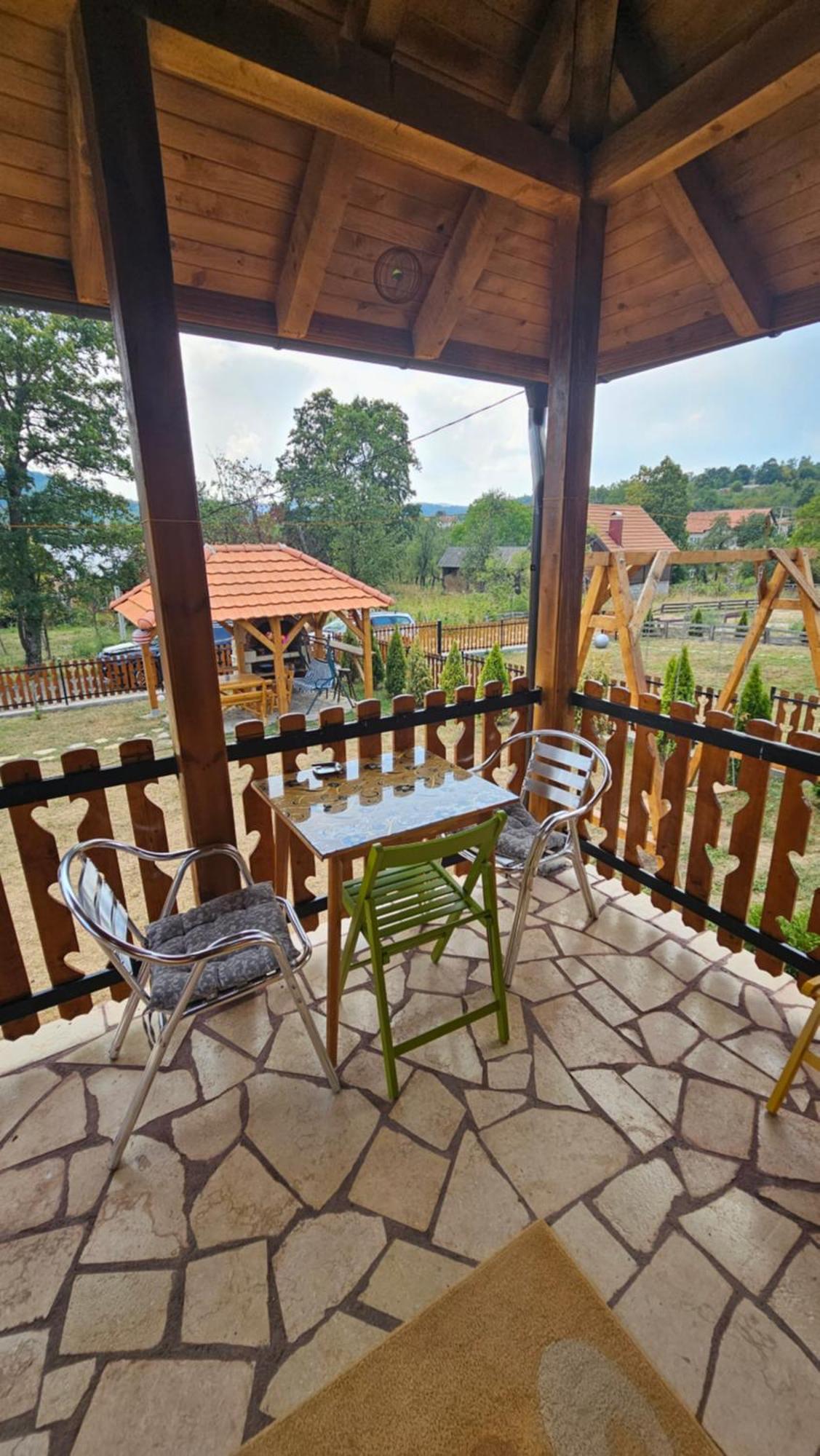 Eko Kuca Zlatiborsko Srce * Zlatibor